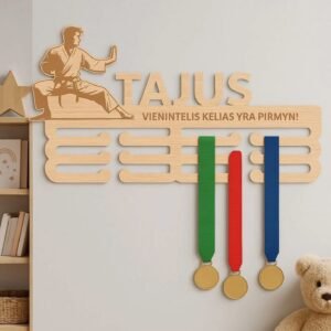 Personalizuota medalių kabykla natūralaus medžio spalvos